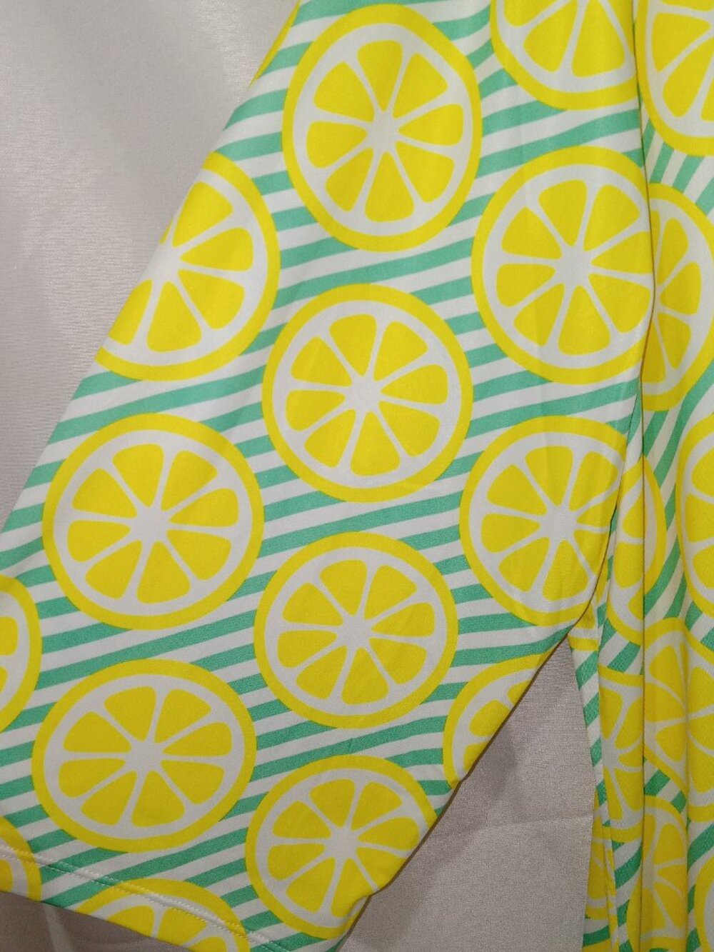 Viv & Lou Lemon Print Tunic Dress Main Squeeze Swim Cover Up 2XL NEW - Picture 3 of 11